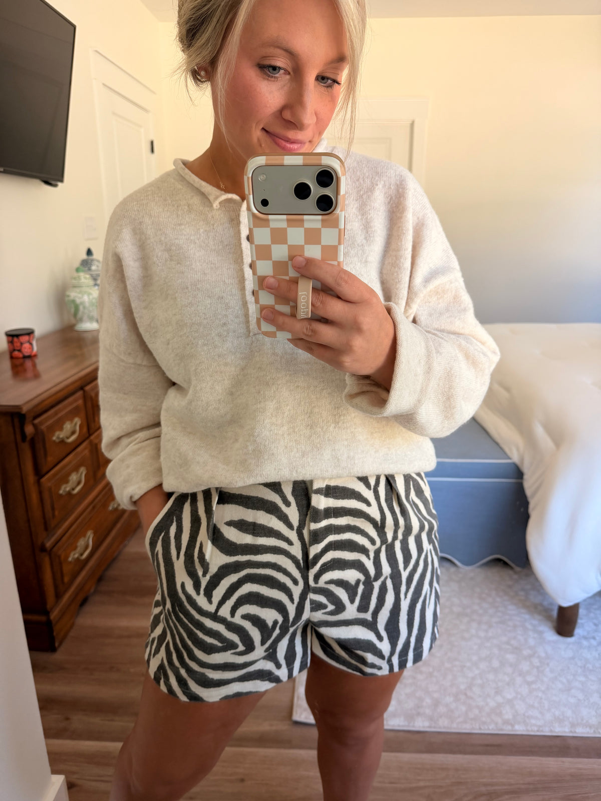 Zebra shorts