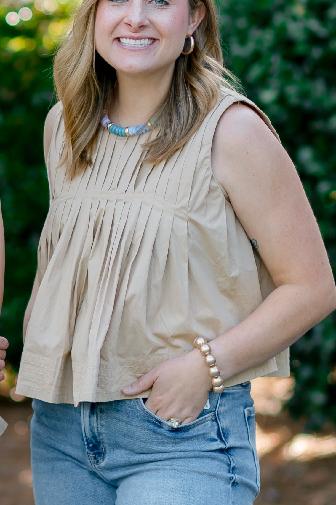 Pleated Slight Crop Sleeveless Top